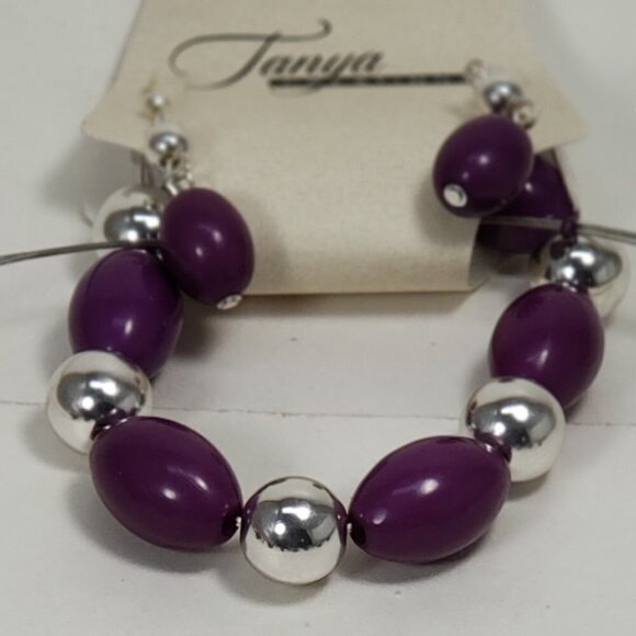 Chic Trio: Necklace, Earrings, Bracelet Silver Tone Purple & Beads Illusion set - Picture 7 of 8